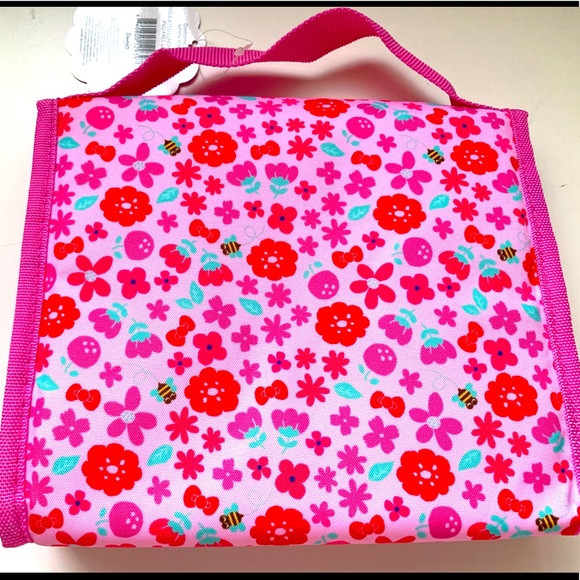 Sanrio Hello Kitty Insulated Lunch Bag - Picture 3 of 5